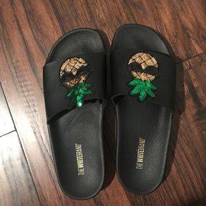 Pineapple slides
